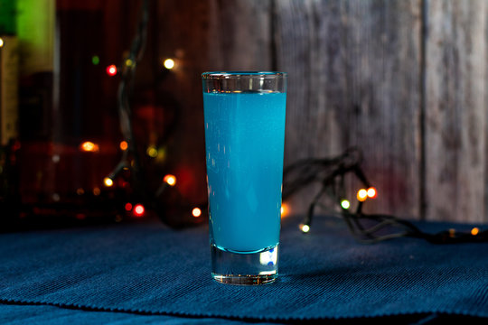 blue curasao cocktail, christmas