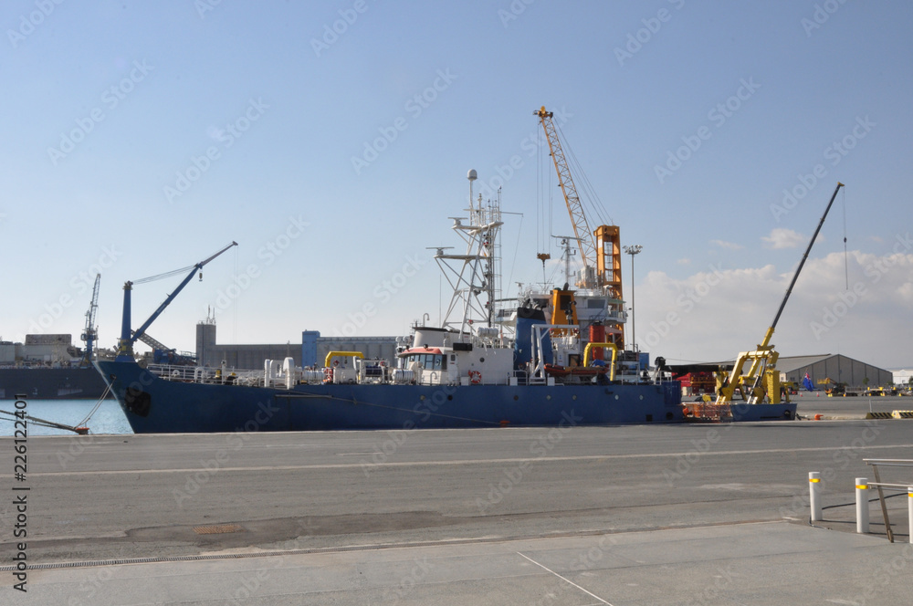 Wall mural The cargo ship transportation