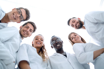 group of doctors working in the hospital laboratory