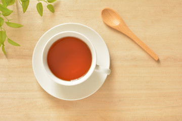 紅茶　木目背景

