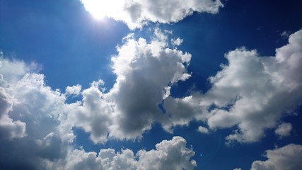 Naklejka premium Himmel mit Wolken
