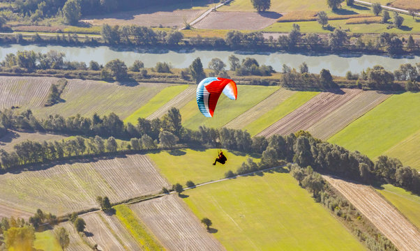 Lago di Como (IT) - Volo con parapendio sopra Sorico