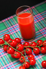 Tomato juice and cherry tomatoes