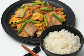 豚バラとニンニクの芽の炒め物