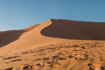 Fototapeta na wymiar Sanddüne in der Sahara