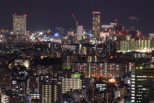 地方都市夜景【福岡県北九州市】 © doraneko777