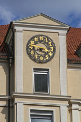 Fototapeta na wymiar Gold Clock