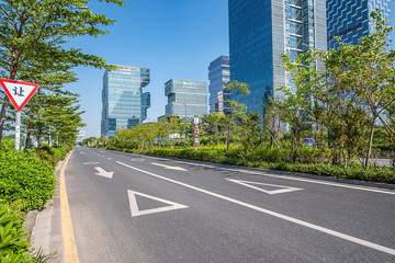 Fototapeta premium Shenzhen Nanshan District Houhai CBD Complex and Empty Road/Shenzhen City Scenery