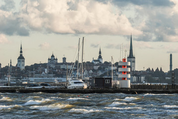Fototapeta premium ship in harbor