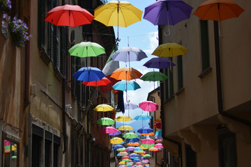 Fototapeta na wymiar colorful umbrellas at early morning 