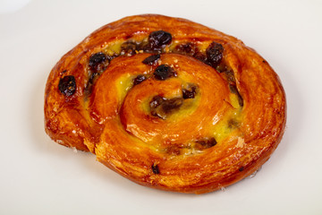 Baked snail with raisin