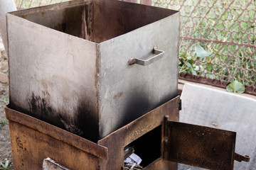 smokehouse grill for hot smoking fish at home