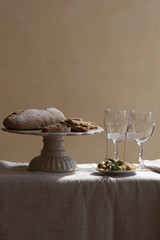 bread olives and wine