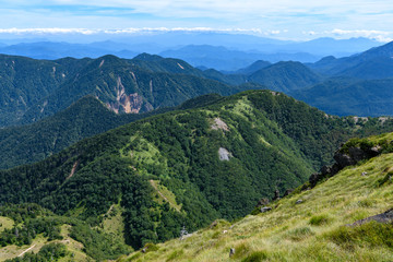 Fototapeta na wymiar 日光白根山から見た五色山