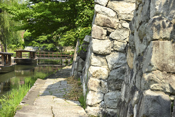 八幡堀と小舟