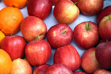 Fototapeta na wymiar Fresh apples on display