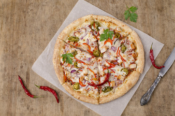 Traditional spicy pizza