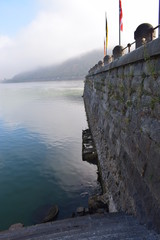 Nebel über Koblenz mit Deutschen eck