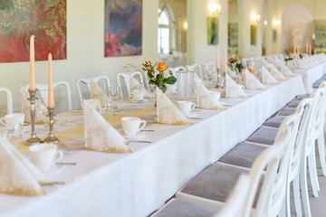feierliche Festtafel
