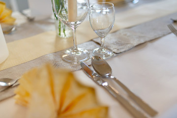 schönes Tischgedeck