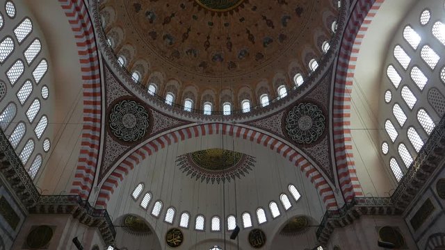 Interior of Suleymaniye mosque in Istanbul, Turkey. 
