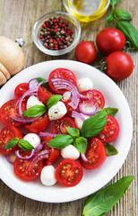 Italian caprese salad