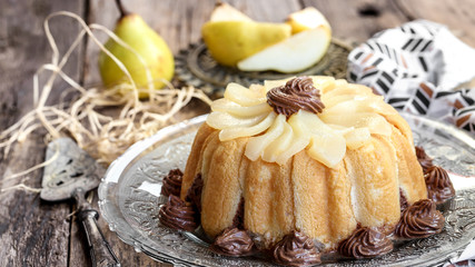 Charlotte poire et chocolat 5