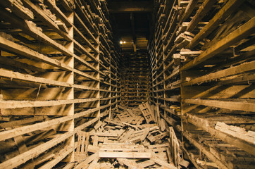 A part of the warehouse in a old factory in the Netherlands that was used in the early 50's. This factory was used to make roof tiles, and now it is abandoned for a long time.