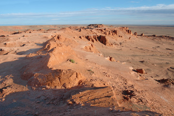 View on Bayanzag Flaming Cliffs  on the Mongolian Gobi desert containing fossils of jurassic dinosaurs   © robnaw