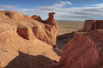 View on Bayanzag Flaming Cliffs  on the Mongolian Gobi desert containing fossils of jurassic dinosaurs   © robnaw