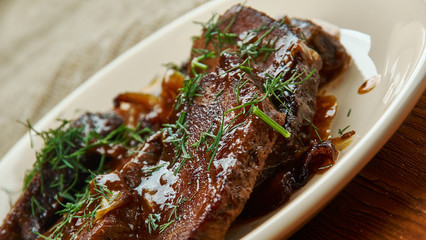 Balsamic Braised Beef