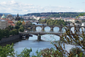 Fototapeta na wymiar Prag Moldau Brücken 1