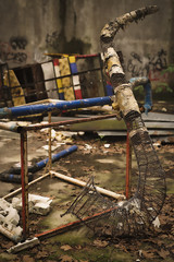 Vecchia Fabbrica Abbandonata di Carri di Carnevale Urbex