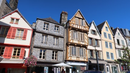 Façades de maisons traditionnelles à Morlaix, en Bretagne (France)