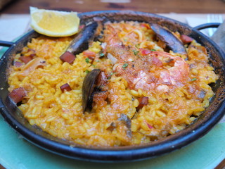 Paella de marisco