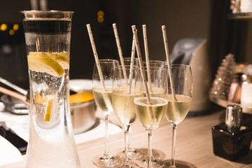 Sekt, Feier, Anstoßen, Weihnachten