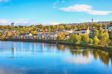 Fototapeta premium Rzeka Nidelva w Trondheim