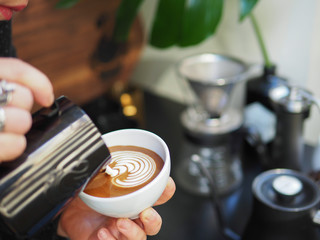 Fototapeta na wymiar Making Latte art