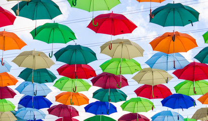 Fototapeta na wymiar many colorful umbrellas