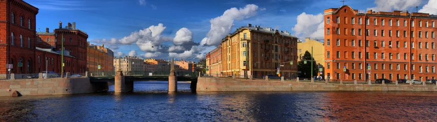 Papier Peint photo Canal Panorama de la digue de la rivière Fontanka et du canal Griboïedov à Saint-Pétersbourg