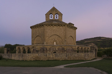 Fototapeta na wymiar Iglesia de Santa Maria de Eunate. Camino Santiago