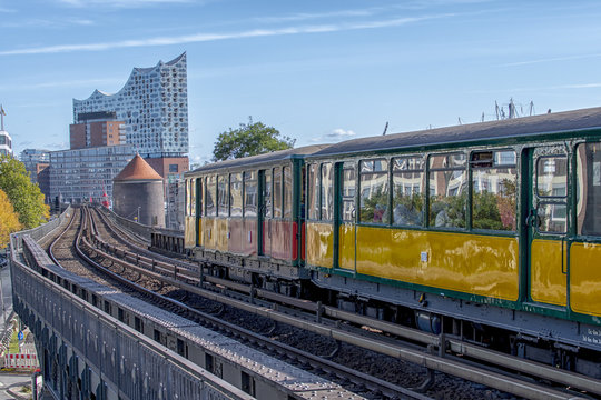 traffic historical day in Hamburg