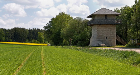 Römerturm bei Erkertshofen im Altmühltal