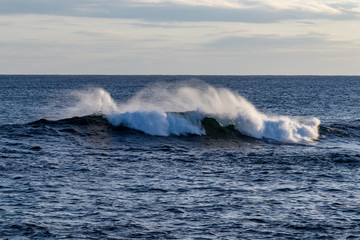 Fototapeta premium waves breaking on coast of nova scotia, peggy's cove, water, sea, no people