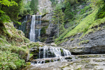 The waterfalls of Saint-Même circus