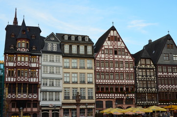 Fototapeta na wymiar Historical Romer Square in the city of Frankfurt Main, Germany