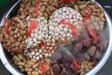 nuts on bagale to sell