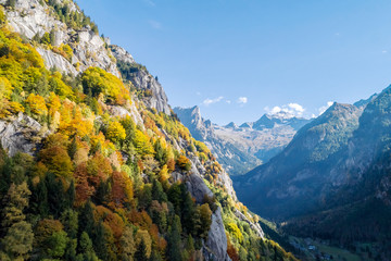 Val di Mello - Valtellina (IT) - Paesaggio autunnale - Vista aerea