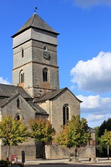 Fototapeta na wymiar Eglise de Lagraulière.(Corrèze)