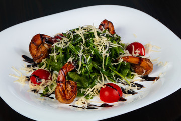 Salad with prawn